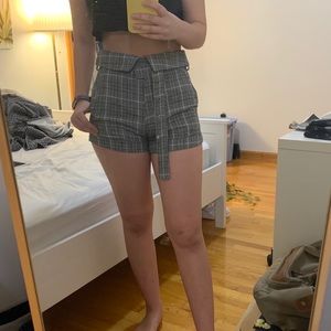 [NWOT] Plaid High Waisted Shorts w/ Belt